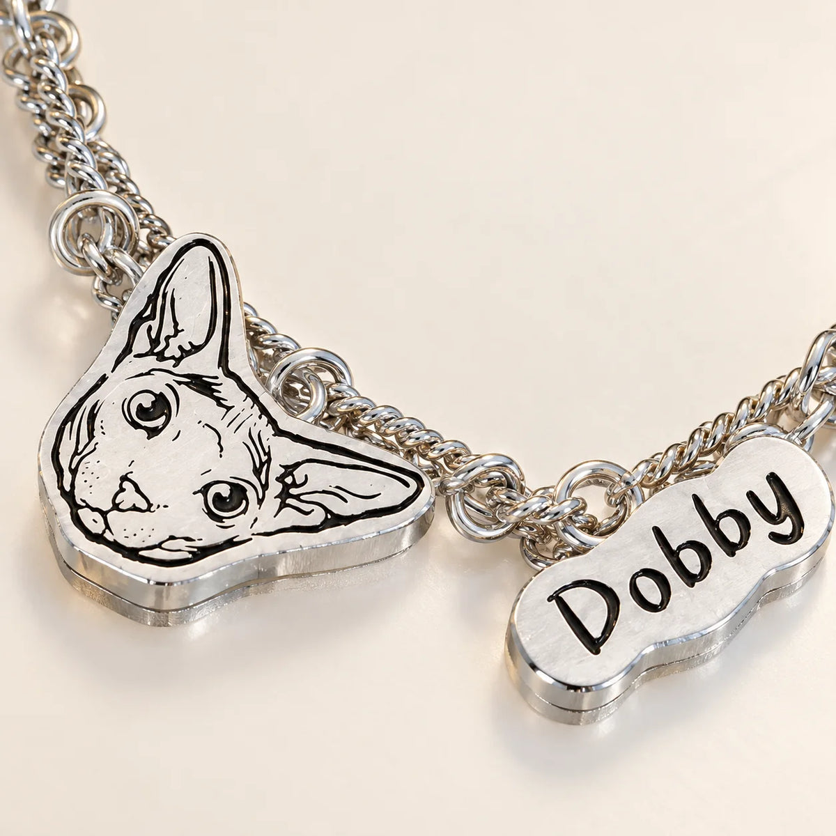Personalized silver pet portrait name bracelet engraving and metal detail
